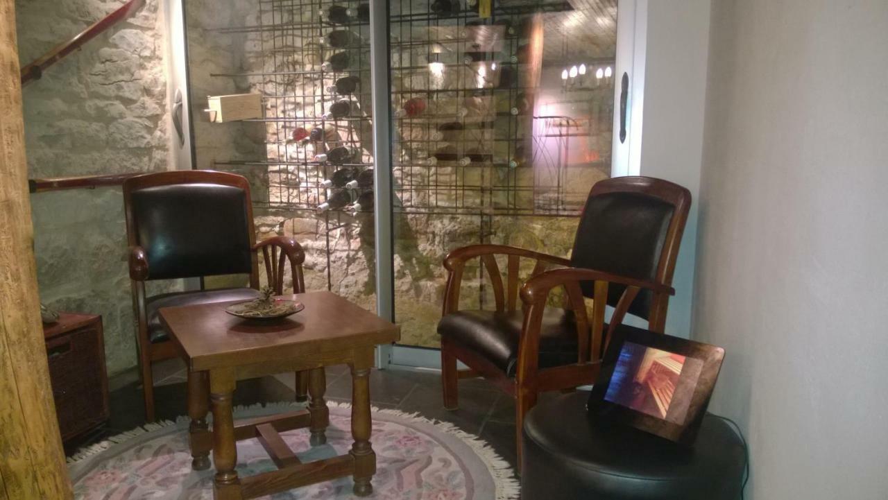 Chambres D'Hotes "Les Chiens Verts", Jardin, Terrasse, Parking Prive Отвиль-Лонес Экстерьер фото